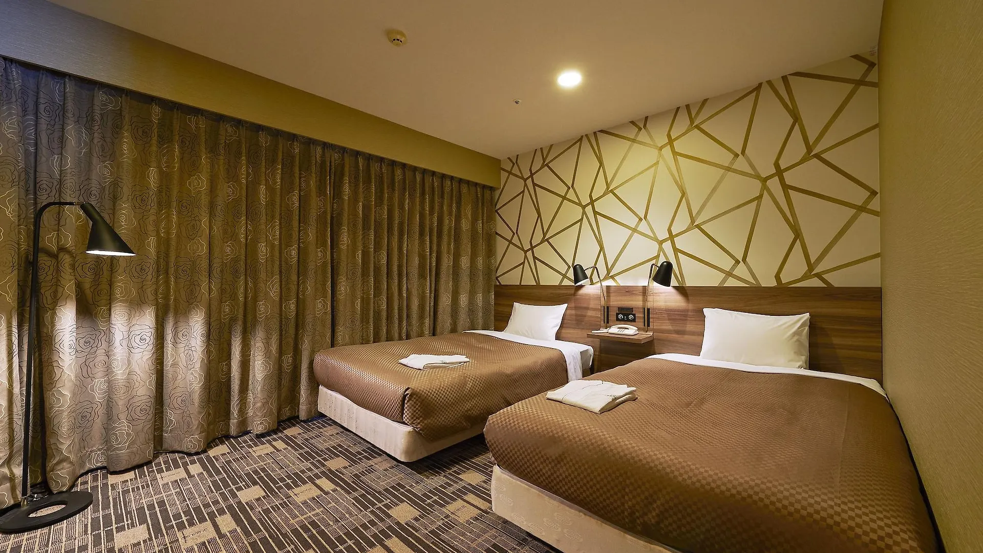 מלון קוואסאקי Sotetsu Fresa Inn Kawasaki-Higashiguchi